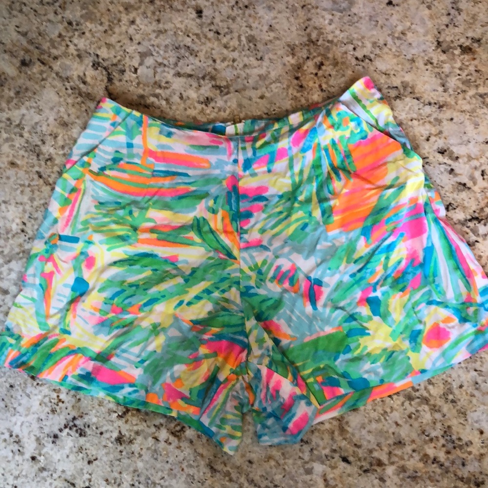 Lilly Pulitzer flowy shorts